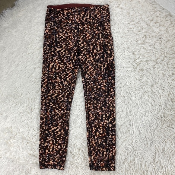 Lululemon Invigorate High-Rise Crop 23" Motion Flux Multi - Picture 1 of 7